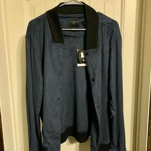 Cohesive & Co Men’s Micro Suede Ultra Soft Navy Blue Jacket. Men’s Large.